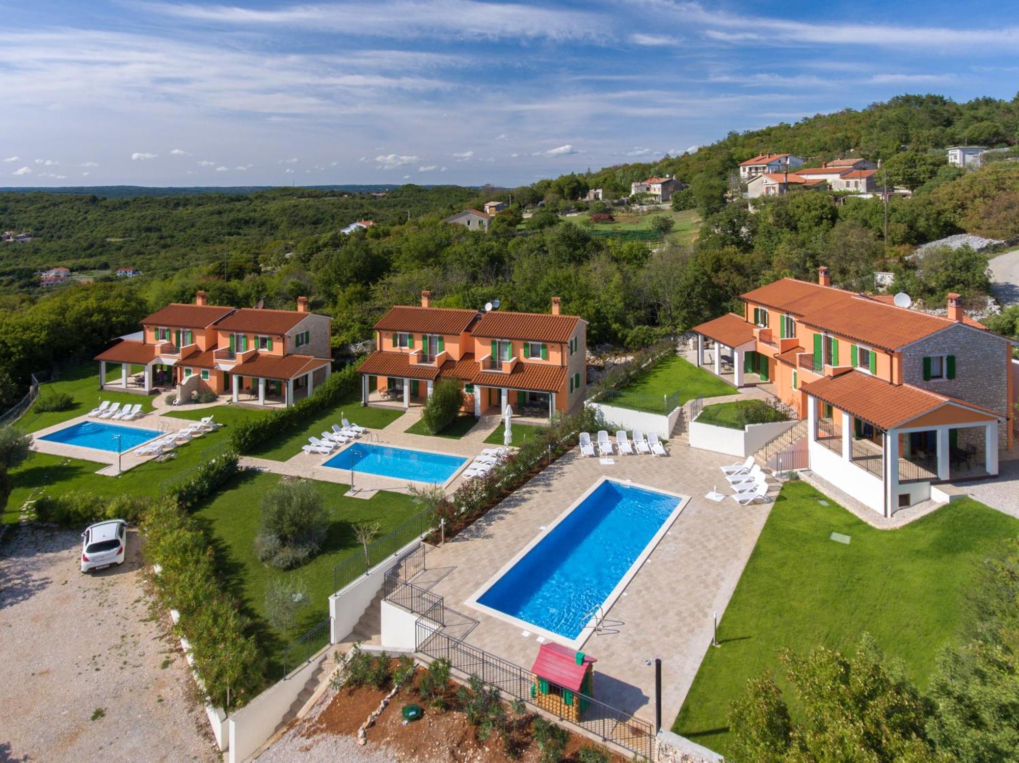 Apartments Athos Rabac Exterior foto
